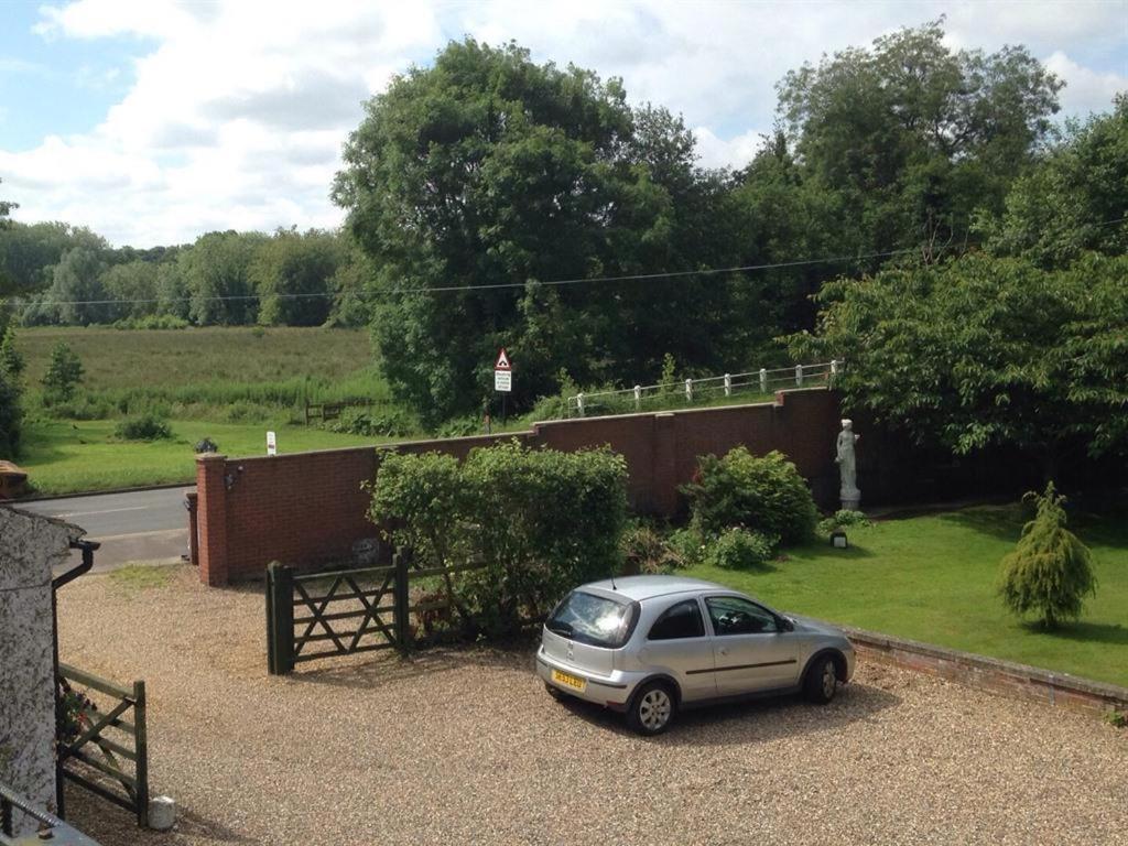 Bridge House B&B Coltishall Dış mekan fotoğraf